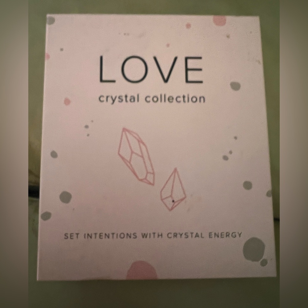 GeoCentral Love Crystal Collection “Set Intentions with Crystal Energy” NIB